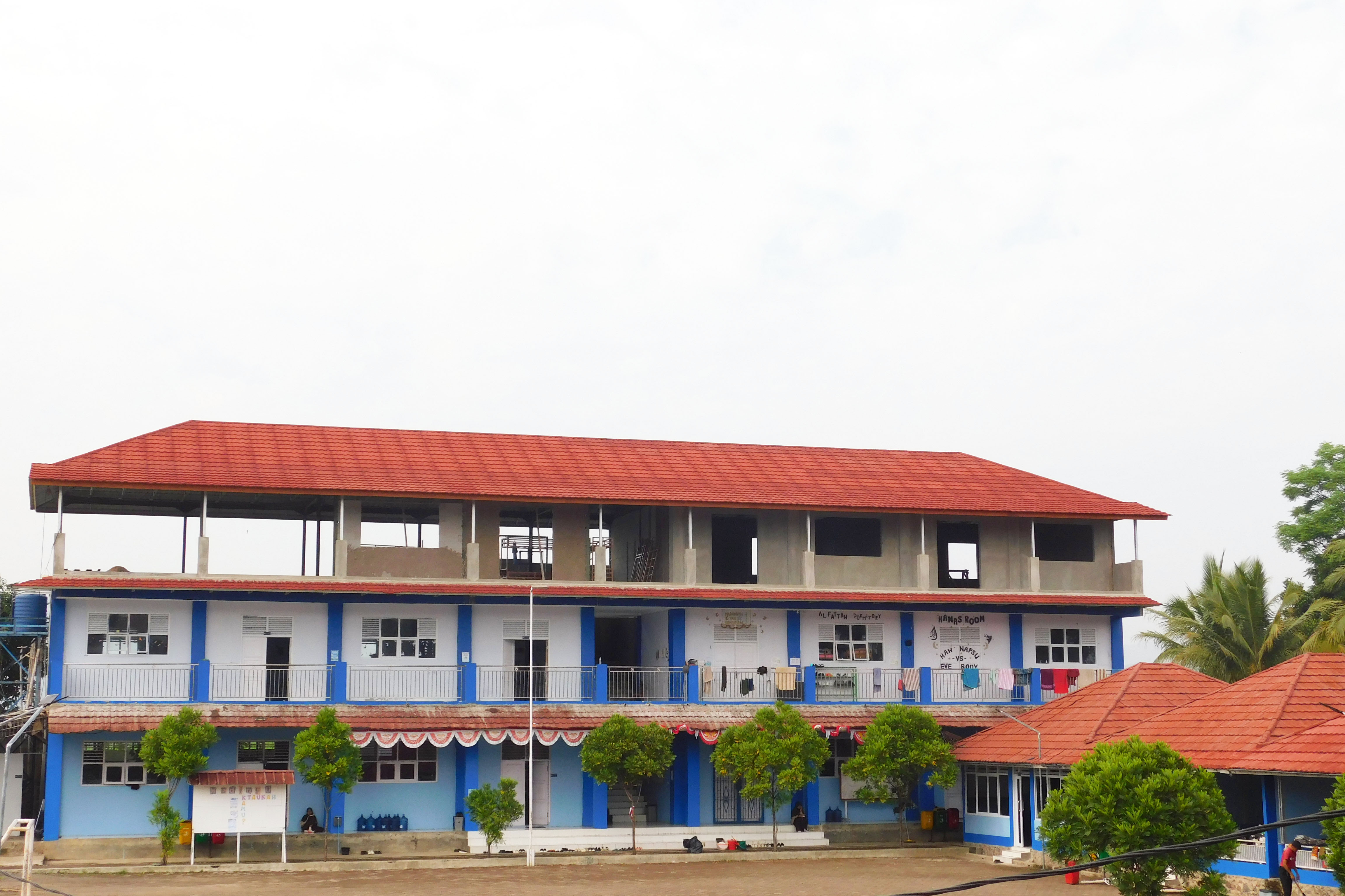 Gedung SMP QTa Al Uswah